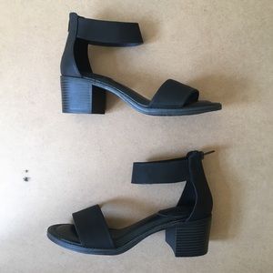 PacSun Sandal w/ Heel